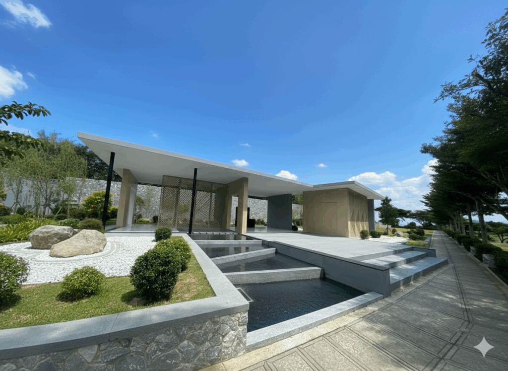 แปลงฝังครอบครัวพิเศษ สุสานเนอร์วาน่า บ้านบึง ชลบุรี พื้นที่ขนาดใหญ่ระดับพรีเมียม รองรับ 1–32 หลุม ตั้งอยู่บนตำแหน่งพลังมังกรตามหลักฮวงจุ้ย ผ่อนชำระได้ไม่มีดอกเบี้ย
