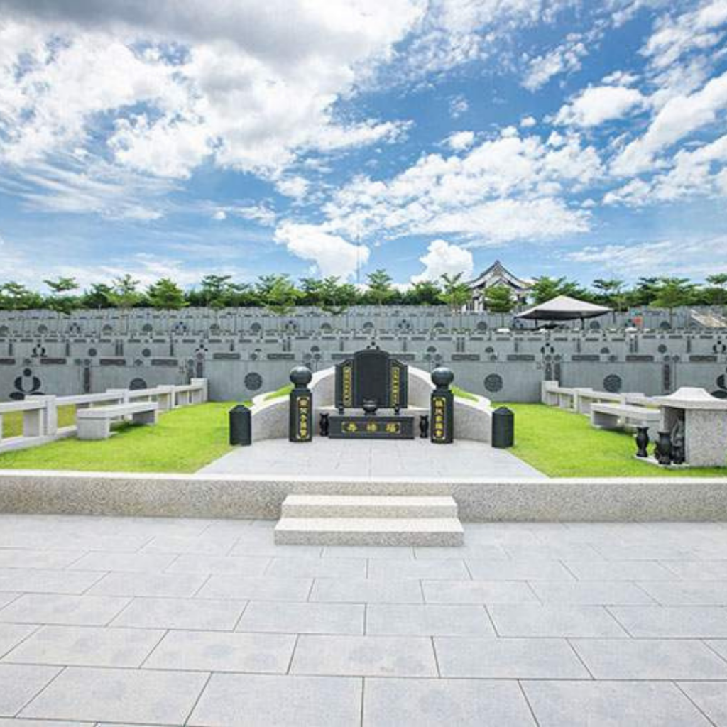 การทำแซกีในสุสาน สุสานเนอร์วาน่า บ้านบึง ชลบุรี